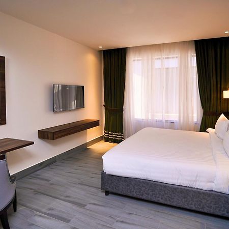 Hotel One Vogue Mall 35 Rawalpindi Esterno foto