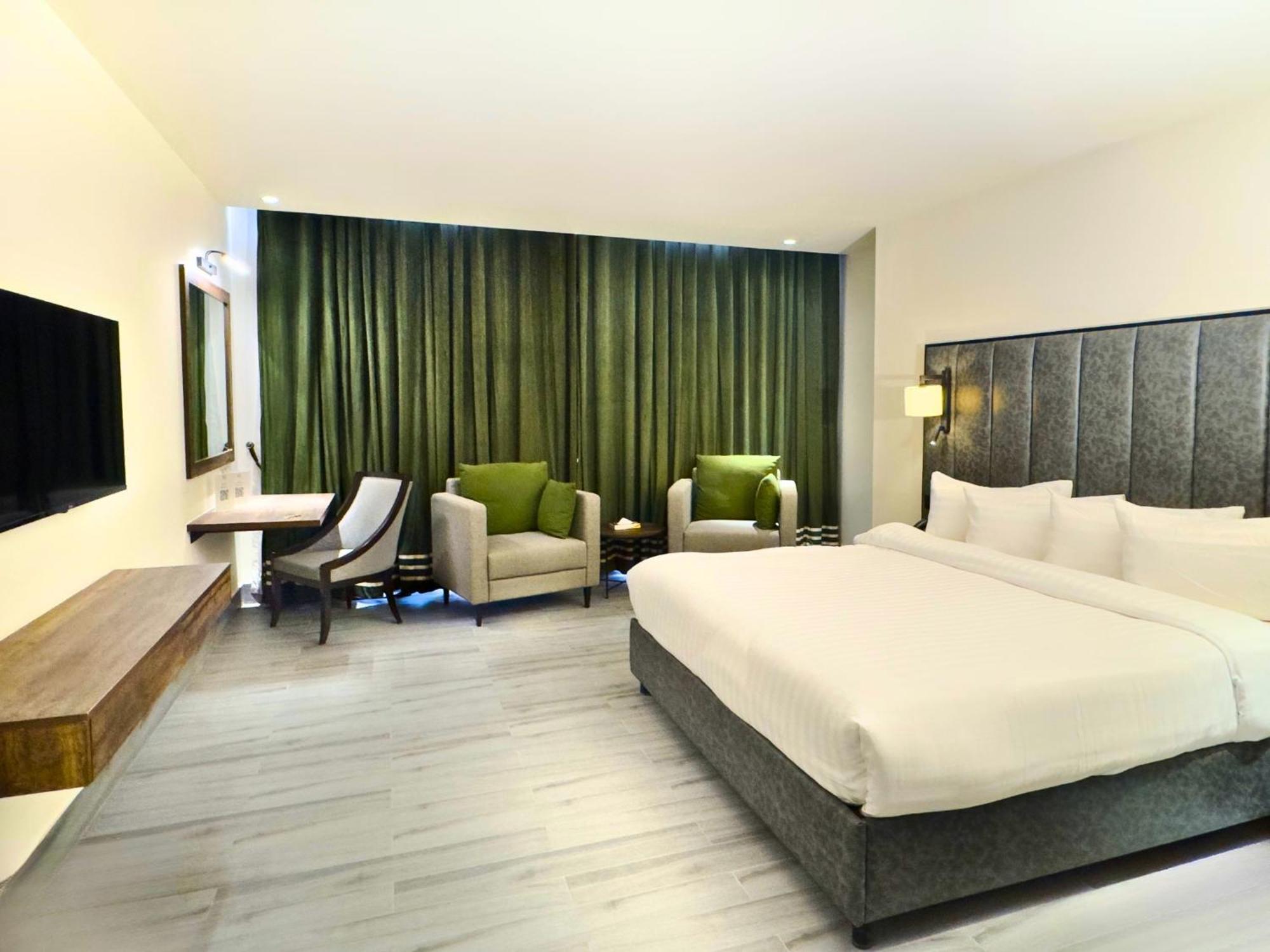 Hotel One Vogue Mall 35 Rawalpindi Esterno foto