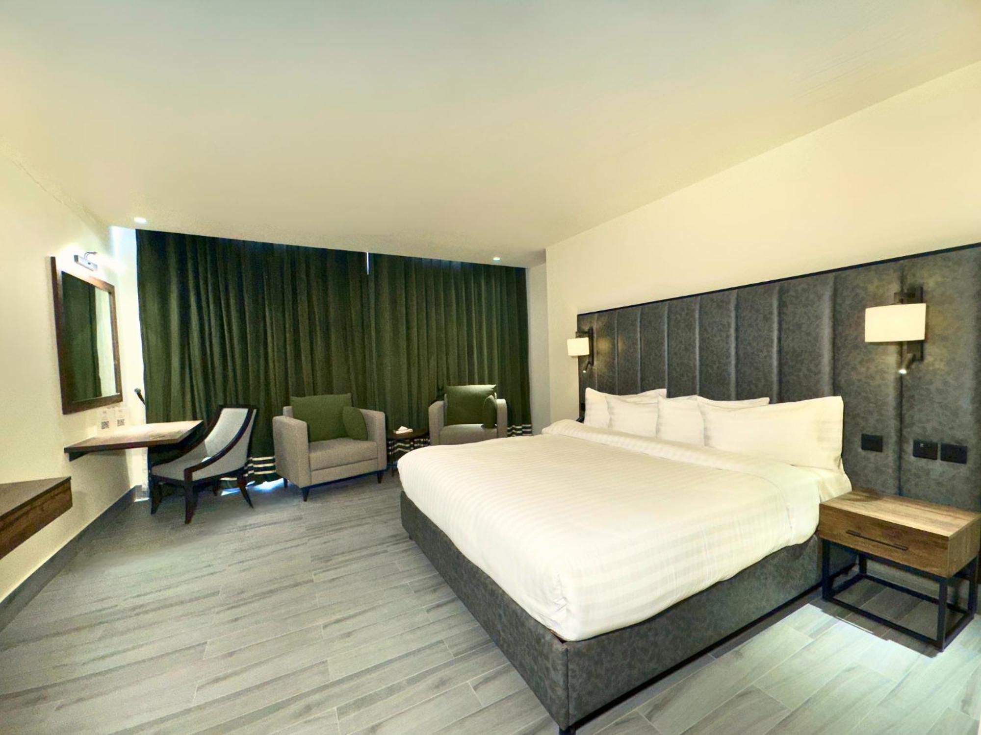 Hotel One Vogue Mall 35 Rawalpindi Esterno foto