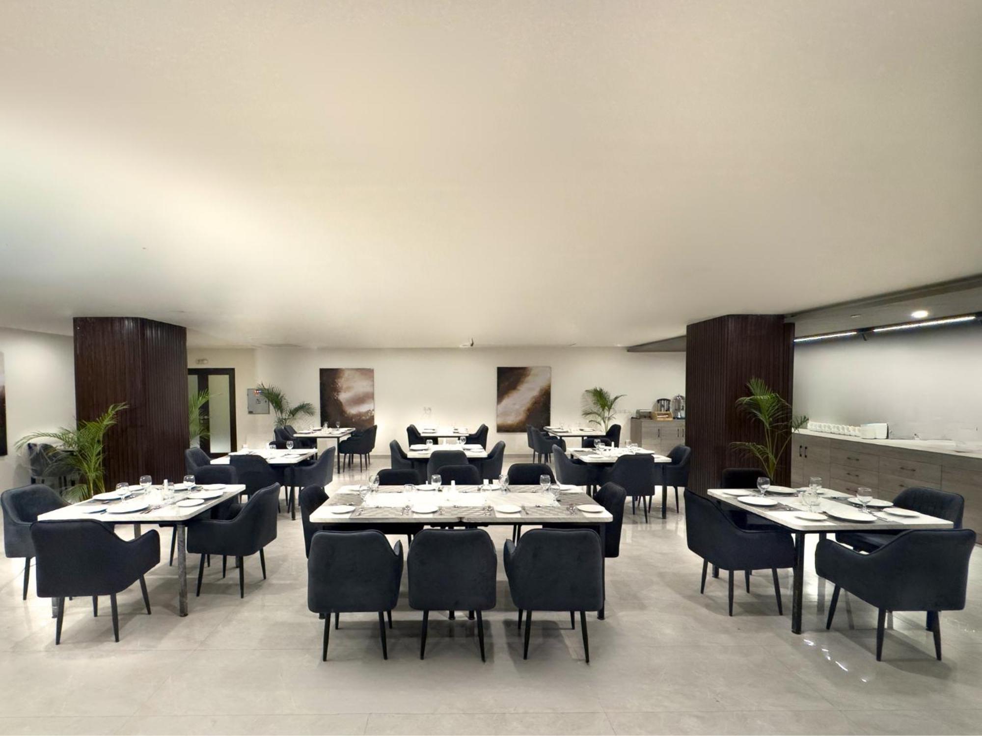 Hotel One Vogue Mall 35 Rawalpindi Esterno foto