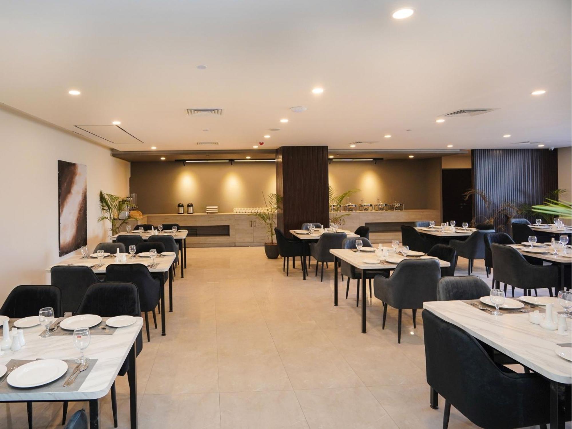 Hotel One Vogue Mall 35 Rawalpindi Esterno foto